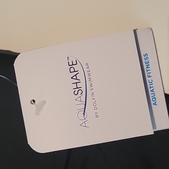 DOLFIN Aqua Shape Swim Shorts New With Tags - Picture 3 of 8